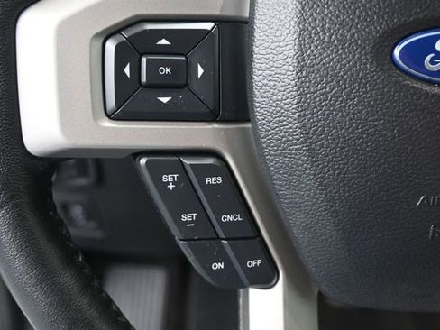 Used 2018 Ford F150 Lariat RWD image 28