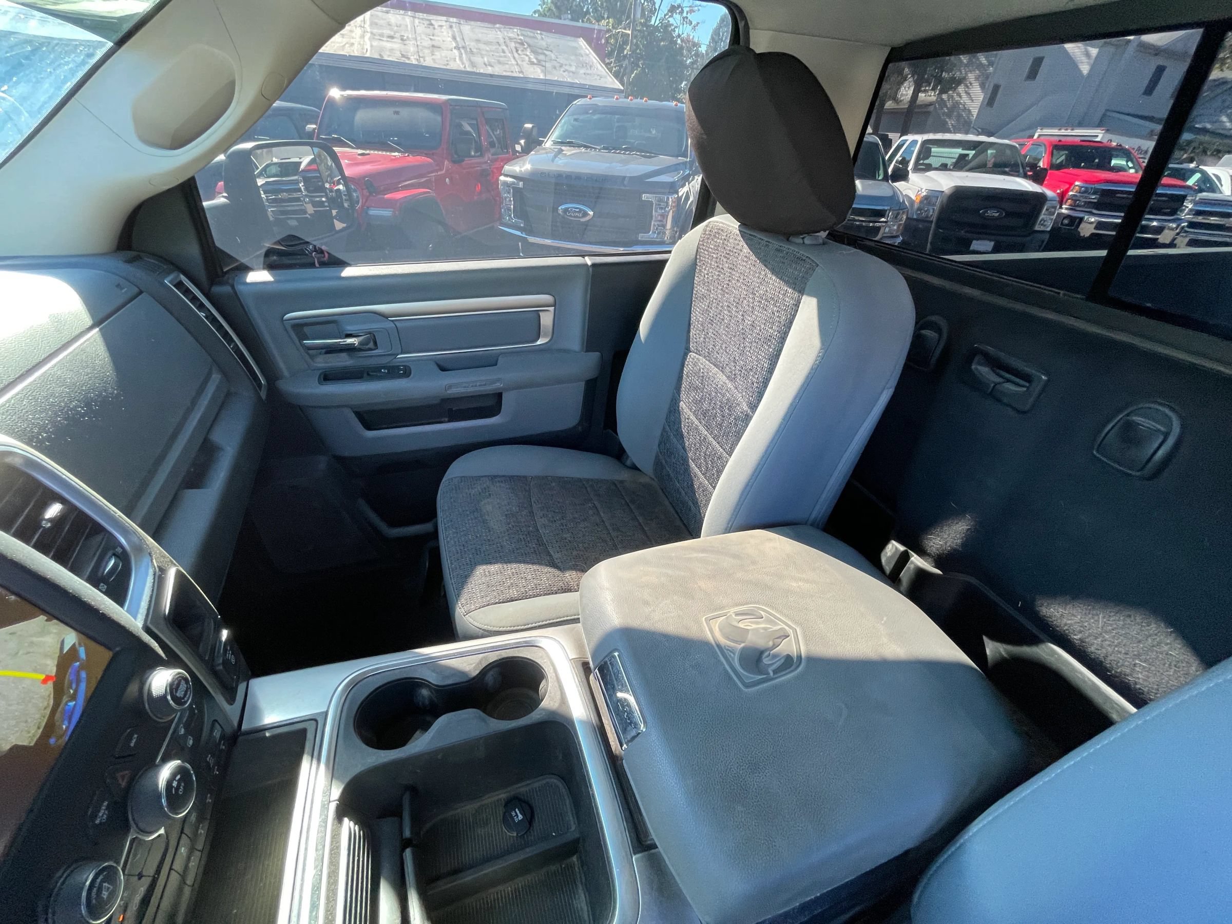 Used 2018 RAM 2500 SLT w/ Popular Equipment Group AWD/4WD image 13