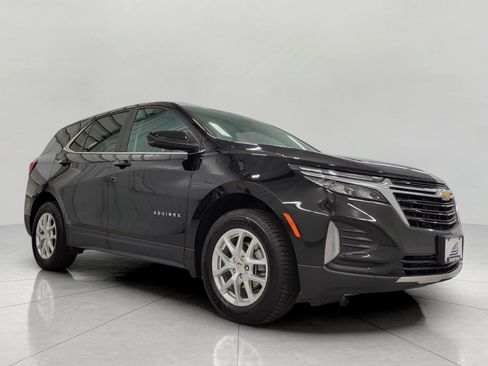 Used 2023 Chevrolet Equinox LT AWD/4WD image 1