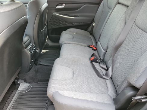 Used 2023 Hyundai Santa Fe SEL FWD image 13