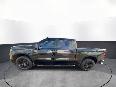 Used 2024 Chevrolet Silverado 1500 Custom w/ Turbomax Blackout Package image 4