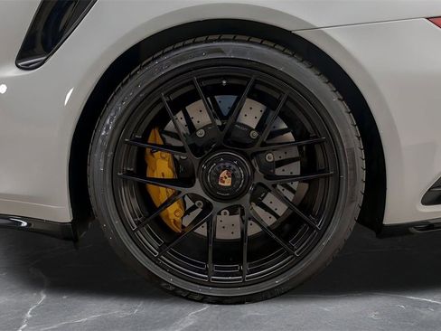 Used 2019 Porsche 911 Turbo S image 42