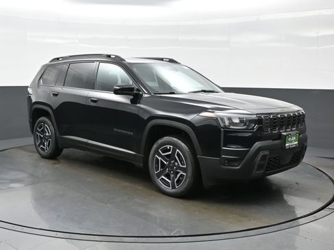 New 2026 Jeep Cherokee Laredo AWD/4WD image 8