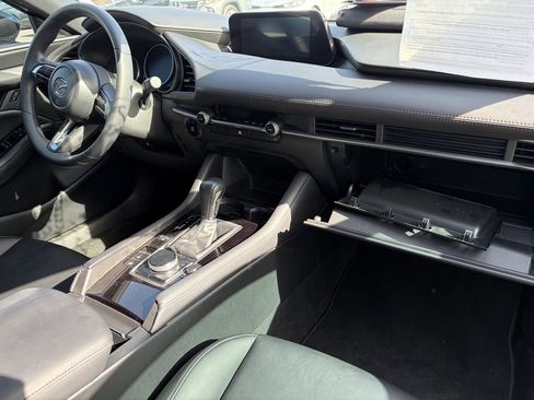 Used 2024 MAZDA MAZDA3 s FWD image 13