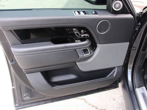 Used 2020 Land Rover Range Rover Long Wheelbase HSE image 10