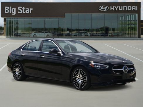 Used 2025 Mercedes-Benz C 300 4MATIC Sedan image 6