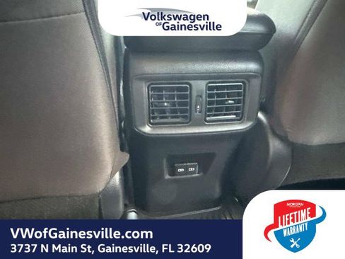 Used 2025 Toyota RAV4 XLE w/ Convenience Package FWD image 14