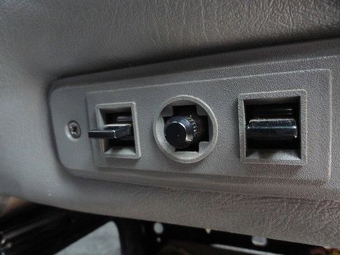 Used 2016 GMC Savana 3500 LT w/ LT Preferred Equipment Group image 10