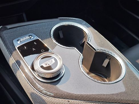 New 2026 Cadillac Optiq Sport 1 AWD/4WD image 32