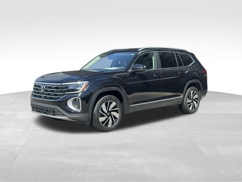 New 2025 Volkswagen Atlas SEL image 1