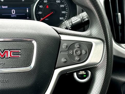 Used 2024 GMC Terrain SLE FWD image 22