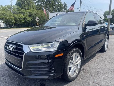 Used 2018 Audi Q3 2.0T Premium w/ Convenience Package FWD image 3
