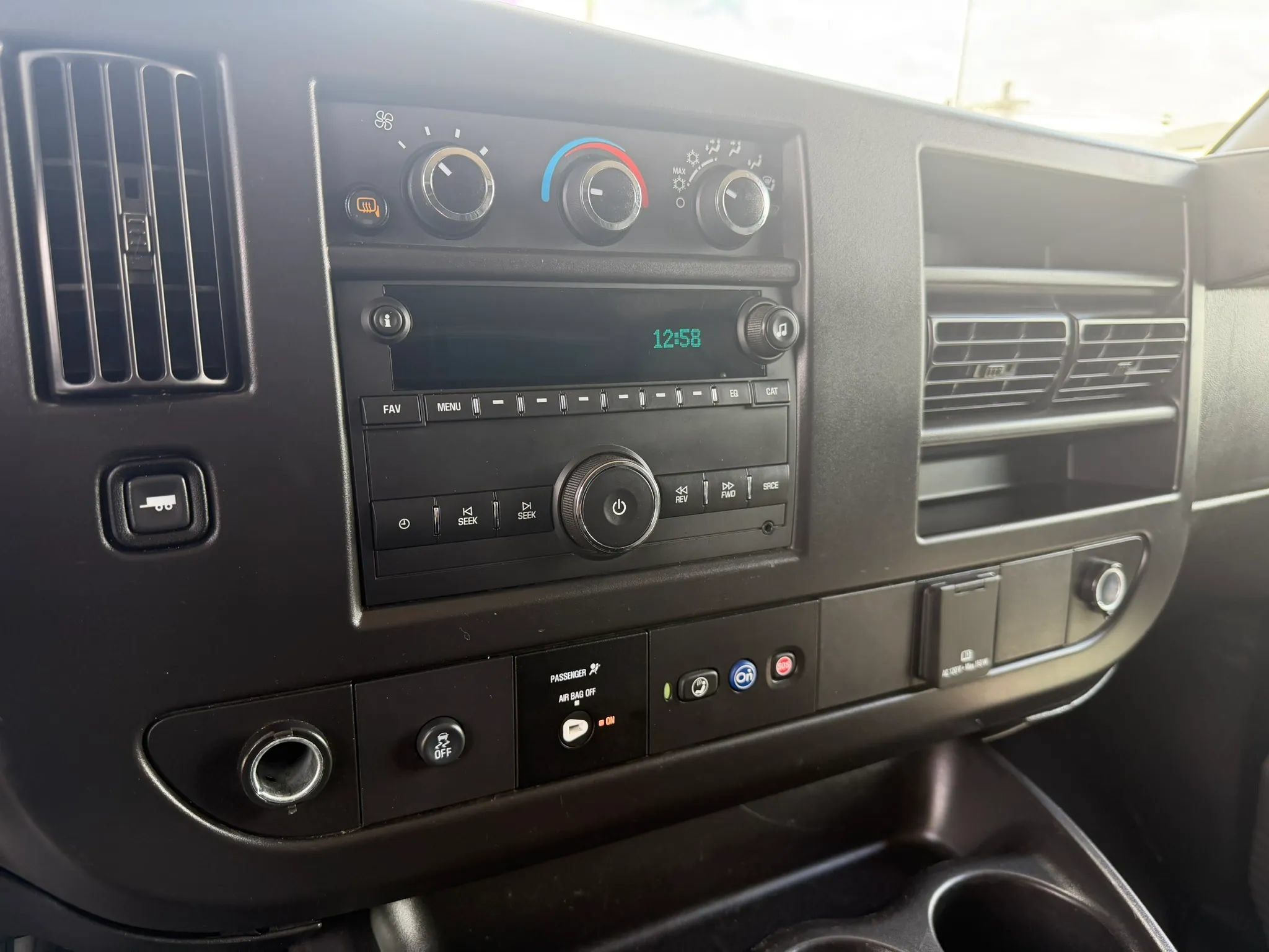 Used 2023 Chevrolet Express 2500 Extended w/ Driver Convenience Package RWD image 18