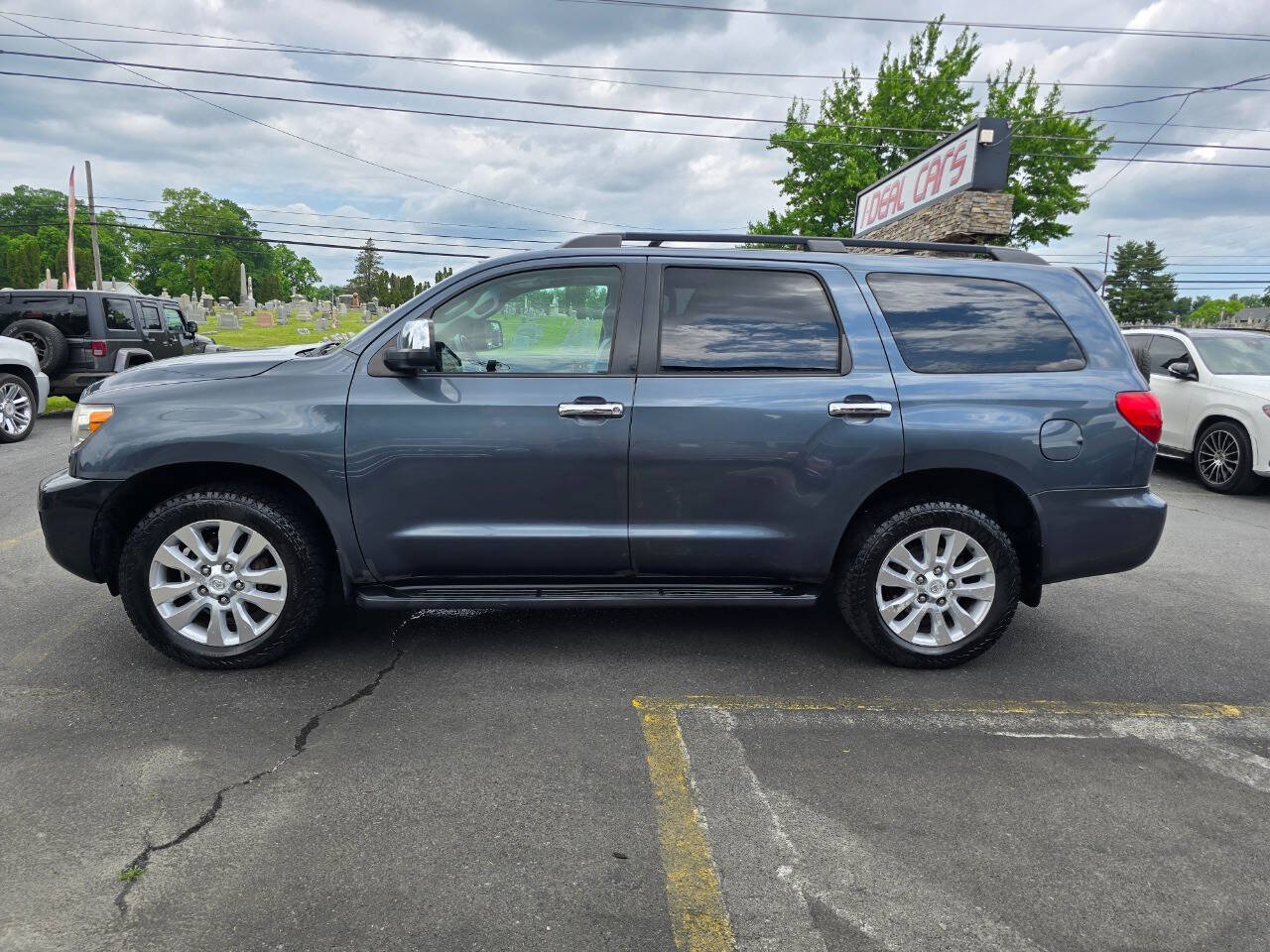 Used 2008 Toyota Sequoia Platinum w/ Cold Area Pkg AWD/4WD image 6