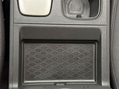 Used 2024 Nissan Frontier SV w/ SV Convenience Package AWD/4WD image 27
