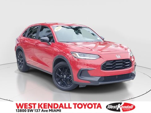 Used 2023 Honda HR-V Sport image 1