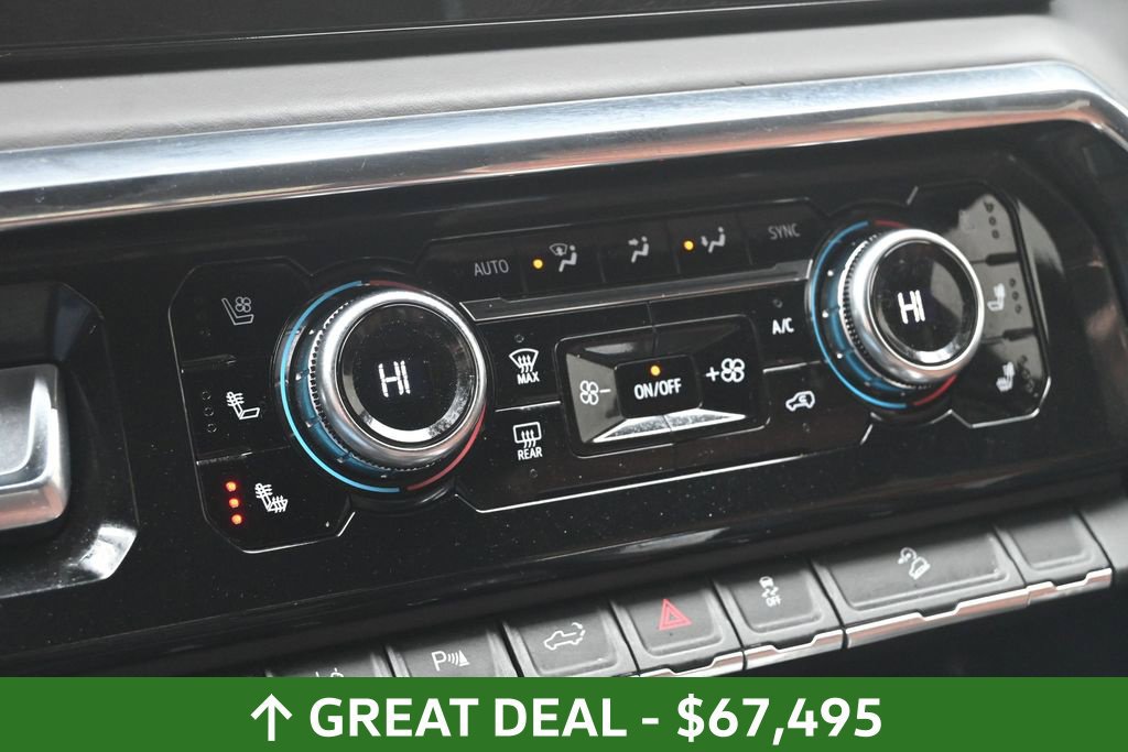 Used 2024 GMC Sierra 3500 Denali Ultimate AWD/4WD image 31