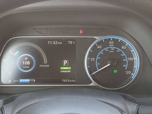 Used 2023 Nissan Leaf S image 23