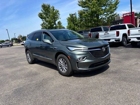 Used 2024 Buick Enclave Essence w/ Trailering Package, 5000 lbs. AWD/4WD image 4