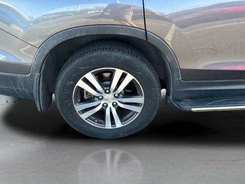 Used 2018 Honda Pilot EX image 35