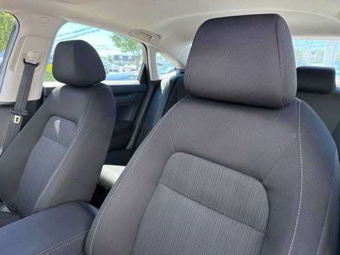 Used 2024 Honda Civic EX image 10