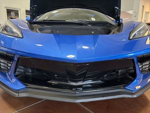 Used 2023 Chevrolet Corvette Stingray Coupe w/ Z51 Performance Package image 16