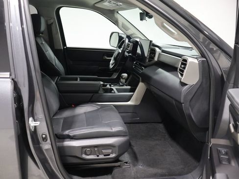 Used 2023 Toyota Tundra Limited AWD/4WD image 21