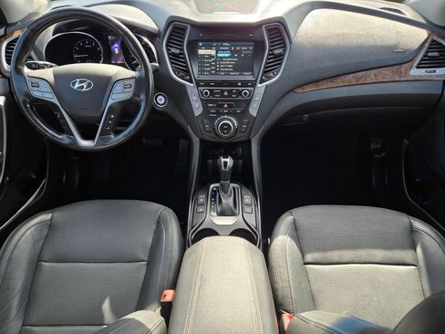 Used 2018 Hyundai Santa Fe Sport FWD image 17