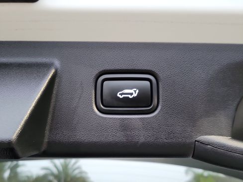 Certified 2023 Hyundai Tucson SEL w/ Convenience Package image 19