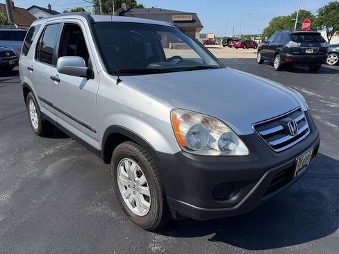 Used 2005 Honda CR-V EX image 37