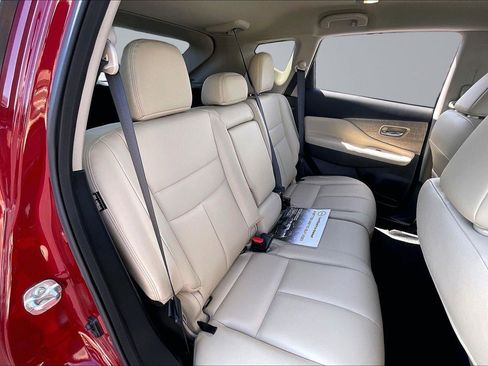 Certified 2024 Nissan Murano SV FWD image 27