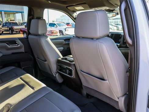 Certified 2024 GMC Sierra 1500 SLT w/ SLT Convenience Package image 23