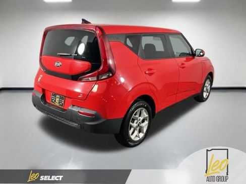 Used 2021 Kia Soul S FWD image 5