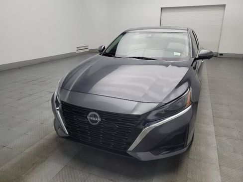 Used 2023 Nissan Altima 2.5 SL FWD image 15