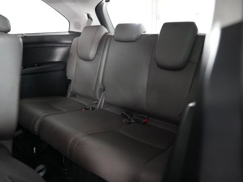 Used 2019 Honda Odyssey Elite image 32