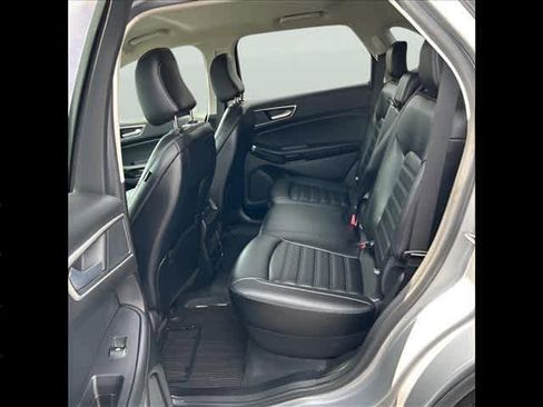 Used 2024 Ford Edge SEL w/ Convenience Package AWD/4WD image 6