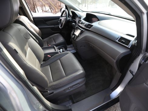 Used 2014 Honda Odyssey EX-L image 10