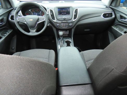 Used 2024 Chevrolet Equinox LT image 23