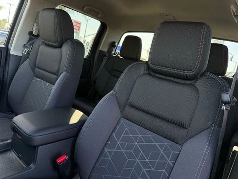 New 2026 Nissan Frontier SV w/ SV Convenience Package image 15