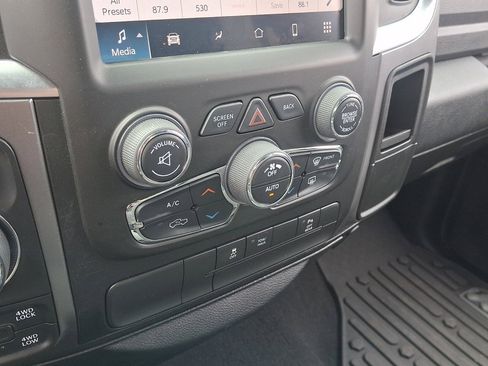 Used 2022 RAM 1500 Classic Warlock w/ Electronics Group AWD/4WD image 29