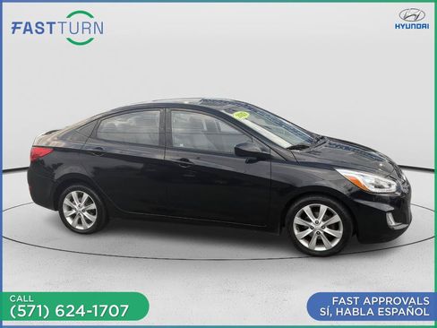 Used 2014 Hyundai Accent GLS w/ Option Group 2 FWD image 7