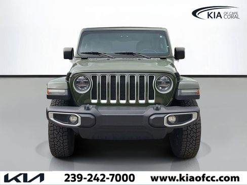 Used 2021 Jeep Wrangler Unlimited Sahara w/ LED Lighting Group AWD/4WD image 2