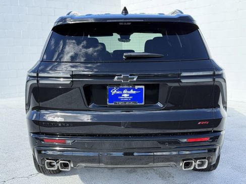 New 2026 Chevrolet Traverse RS image 8