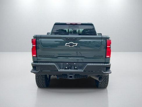 Used 2026 Chevrolet Silverado 2500 ZR2 w/ LPO, Dark Essentials Package AWD/4WD image 6