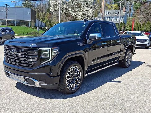 Certified 2023 GMC Sierra 1500 Denali Ultimate AWD/4WD image 4