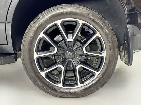 Used 2022 Chevrolet Tahoe RST w/ Sport Performance Package image 10