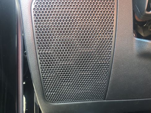Used 2017 Jeep Wrangler Unlimited Sahara AWD/4WD image 22