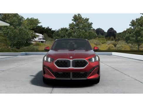 New 2026 BMW X2 xDrive28i w/ Technology Package AWD/4WD image 3