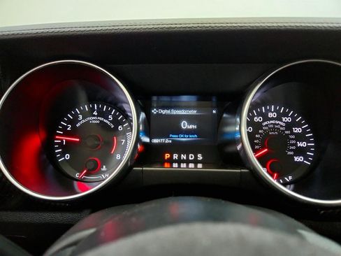 Used 2019 Ford Mustang Coupe RWD image 15