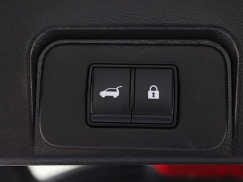 Certified 2023 Nissan Rogue SV w/ SV Premium B Package FWD image 19